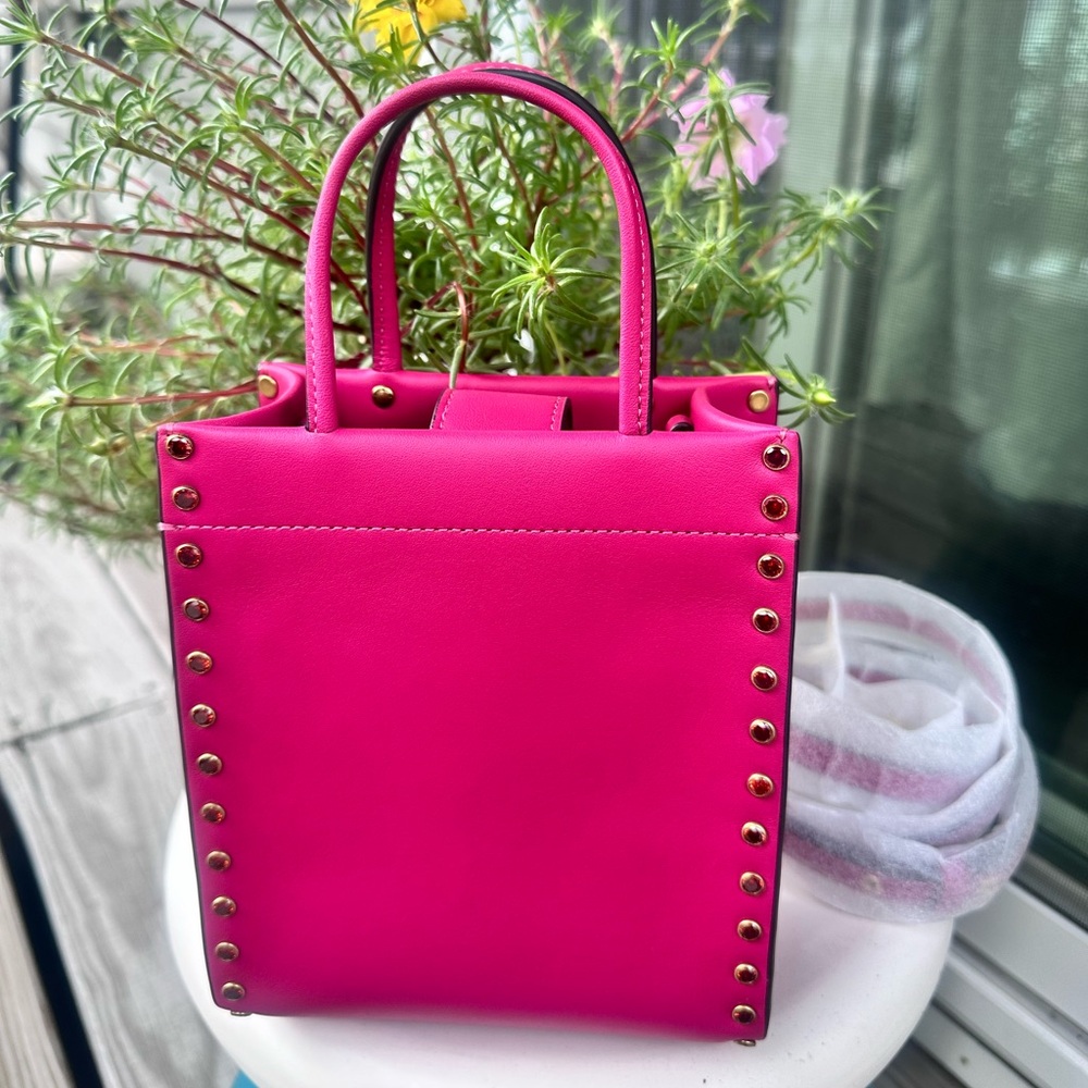 Brand New COACH Leather Crystal top handle & Crossbody Strap Tote in Hyacinth.